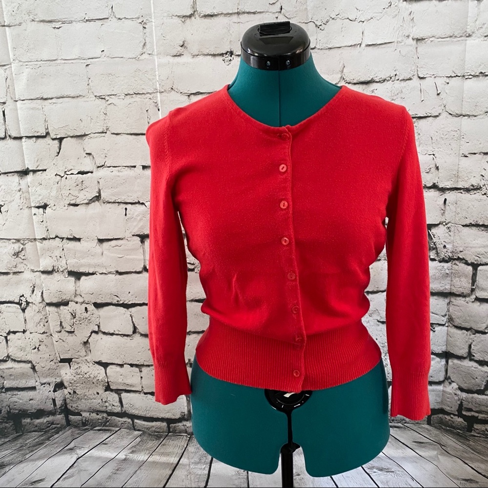 The Limited 3/4 sleeve red cardigan